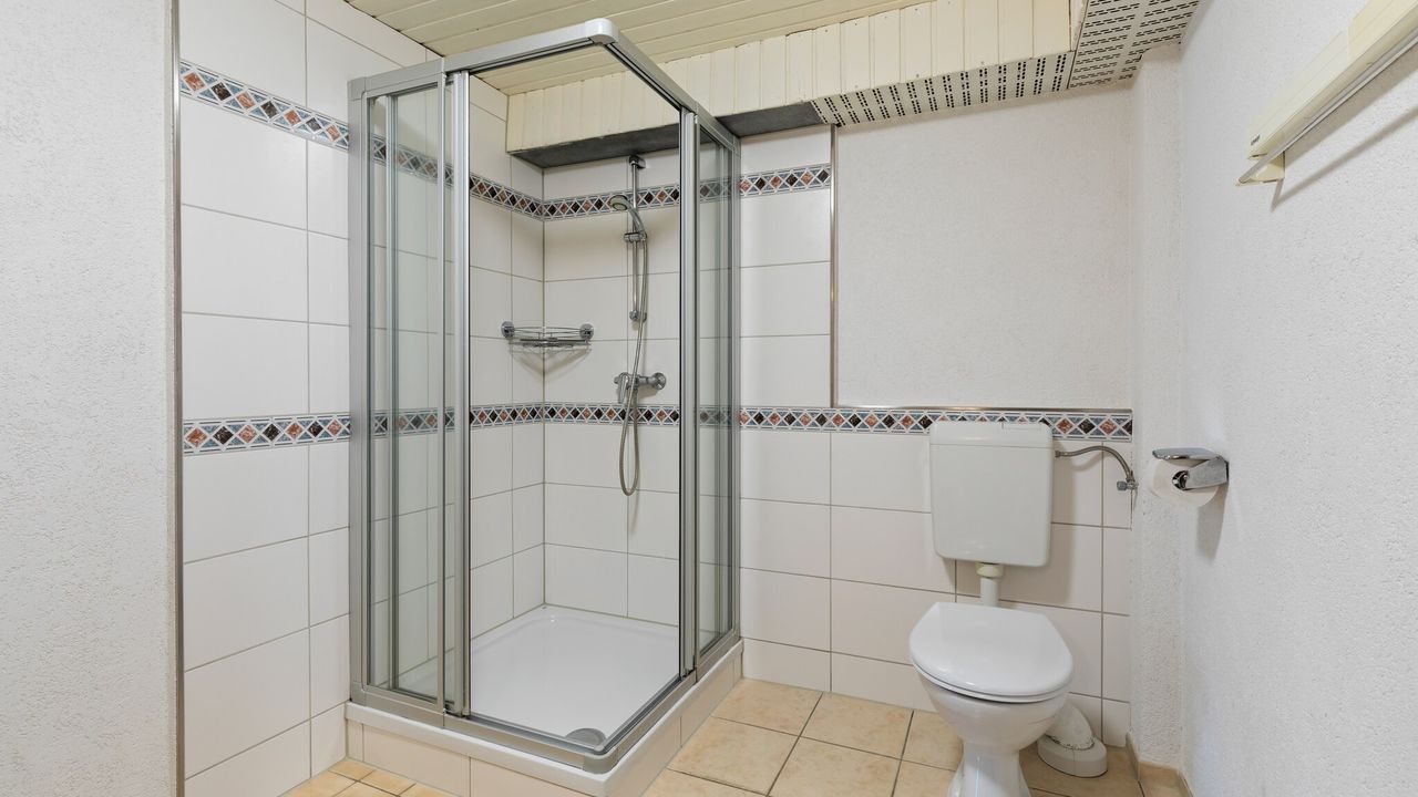 BathRoom BathRoom